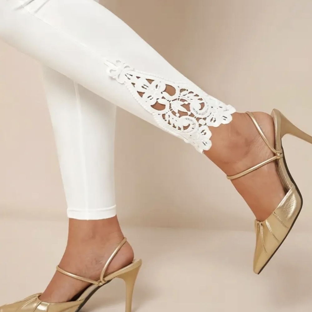 Chic White Leggings with Lace  Hem